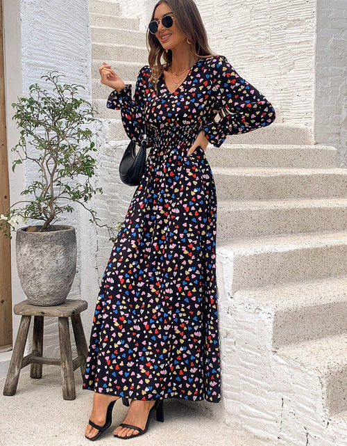 Load image into Gallery viewer, Breezaya Full Print Heart Pattern Bell Sleeve Dress Maxi Women Outfit Fall Cloth for Women
