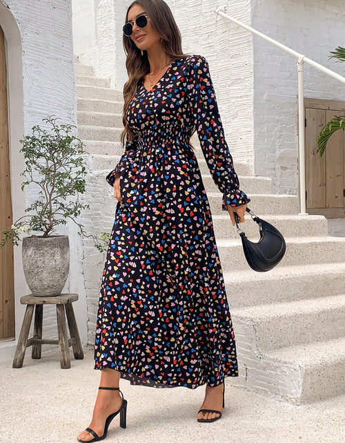 Load image into Gallery viewer, Breezaya Full Print Heart Pattern Bell Sleeve Dress Maxi Women Outfit Fall Cloth for Women

