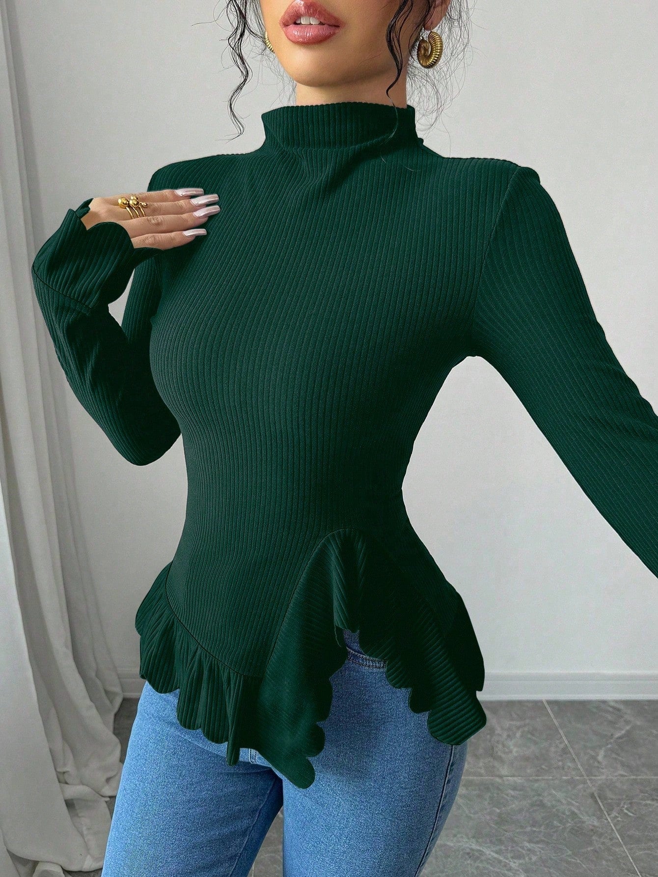 Elenzga Women'S Minimalist Solid Color Fitted Asymmetric Hem Long Sleeve Turtleneck T-Shirt